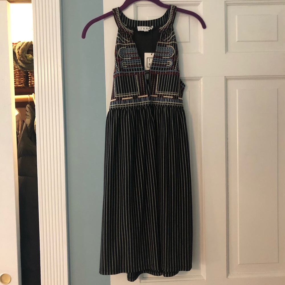 NEVER WORN summer dress, tag still on the dress!